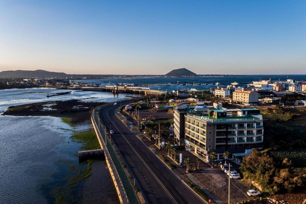 Hotel Aroha Jeju Seogwipo Exterior photo