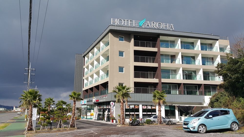 Hotel Aroha Jeju Seogwipo Exterior photo